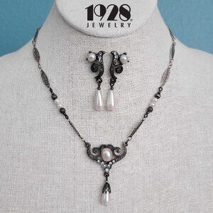 1928 ~ Full Set Victorian Necklace/Earrings ~ NWOT